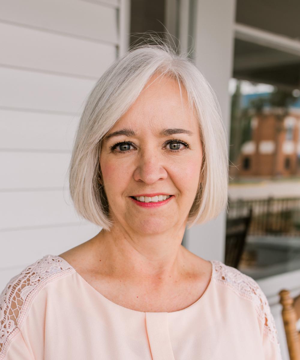 Lisa Ray | Office Manager | True North Investments